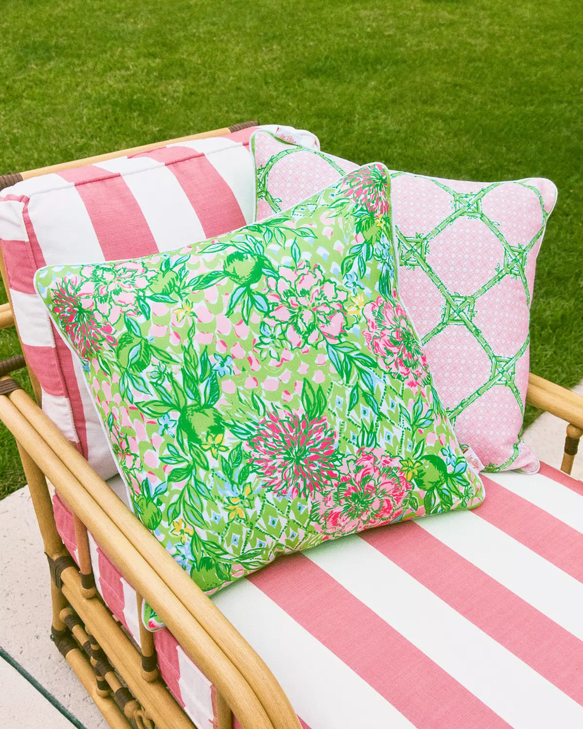 20" Indoor/Outdoor Pillow | Lilly Pulitzer