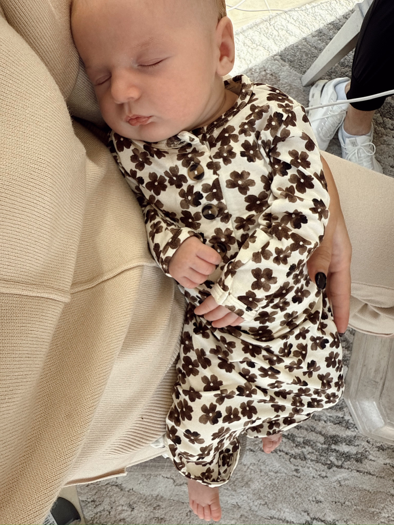 Bradshaw’s sweet floral neutral print gown! So soft! 

#LTKBaby #LTKStyleTip #LTKBump