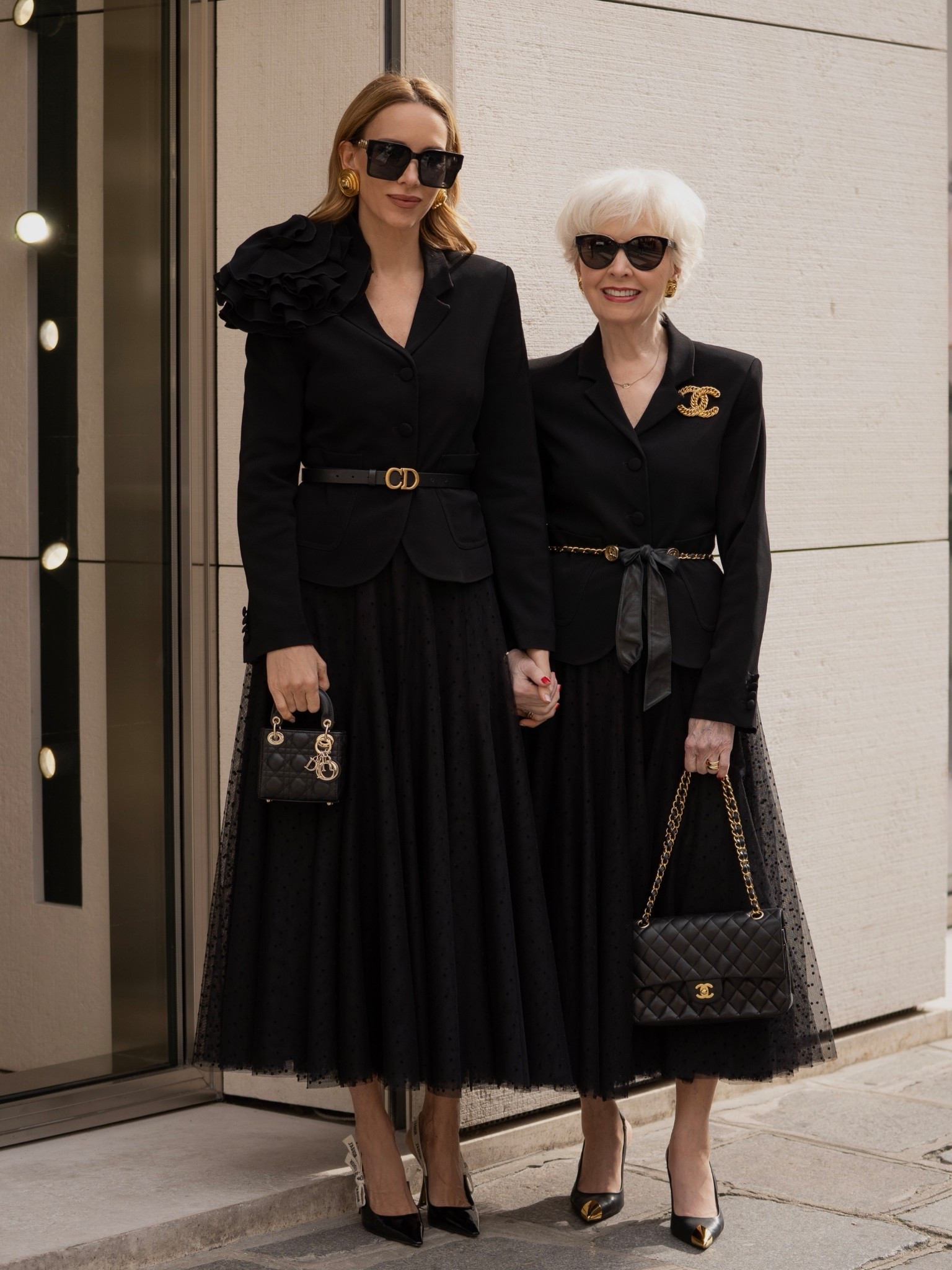 Team Chanel or Team Dior? Happy Sunday! 

#LTKdeutschland #LTKmaternity #LTKfestive