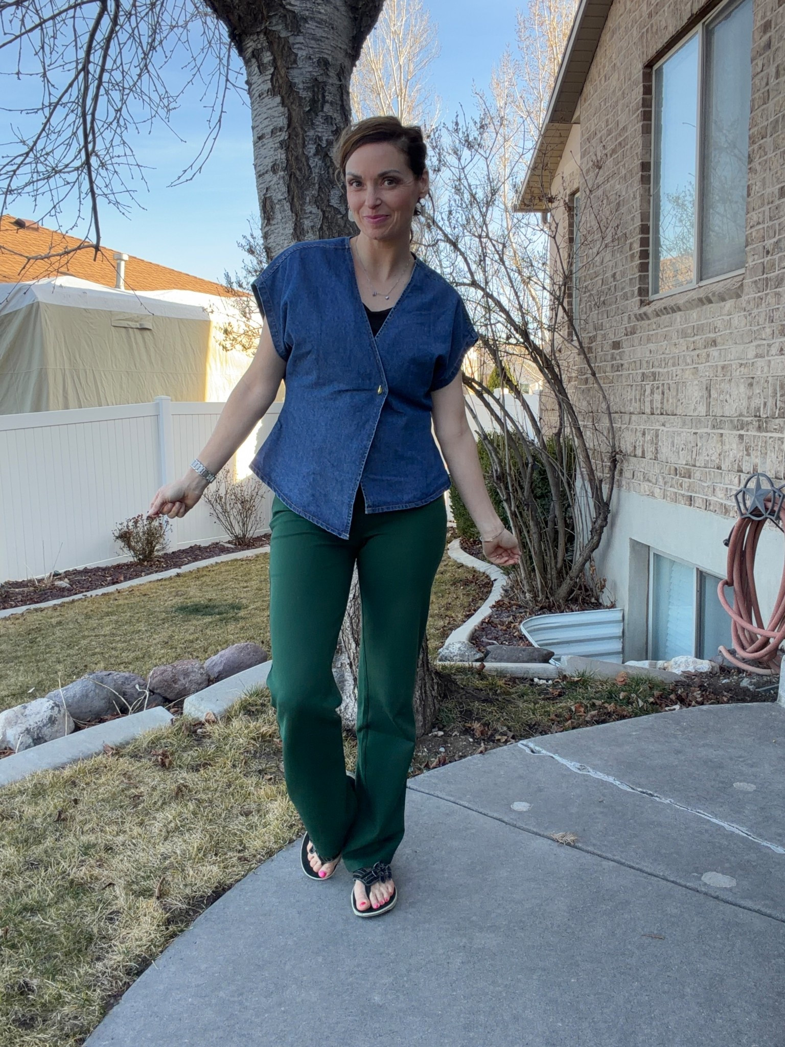 Omfu casual fit but some professional added in! 

#LTKOver40 #LTKmomlife #LTKootd