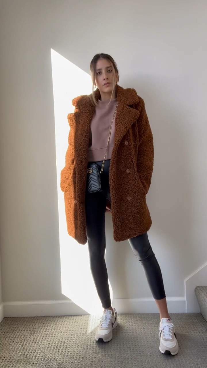Winter casual look!
Faux leather leggings, Nike sneakers, Teddy coat, Gucci bag
#LTKstyletip

#LTKFind #LTKitbag #LTKshoecrush