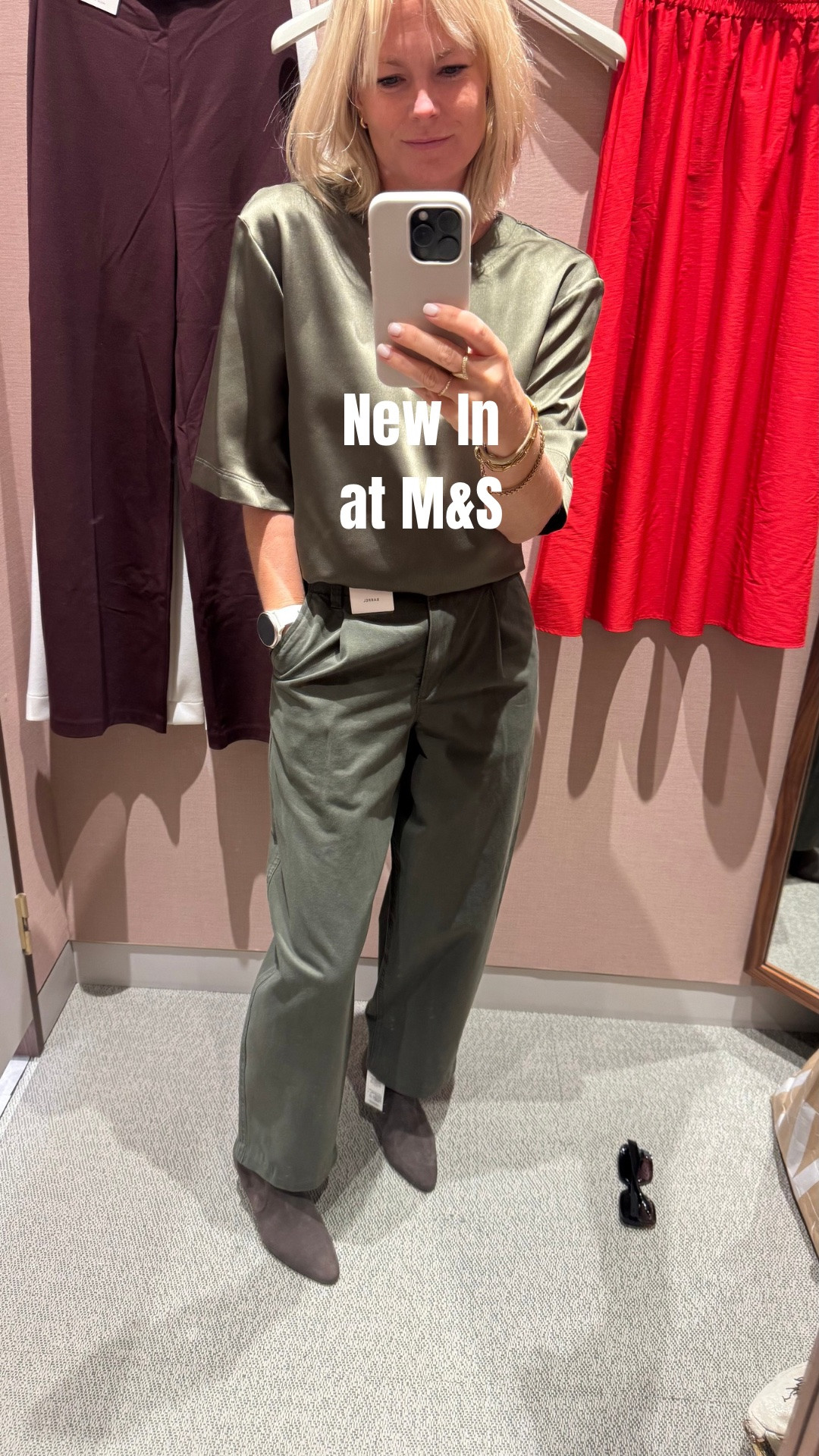 A few new in pieces at M&S 

Definitely size up in the bottoms as their waists continue to come up very neat annoyingly. 

The satin tee is great but size down. 
The suede boots are 👌
Khaki and red key autumn colours 
Some good jeans too 

Autumn outfits 
Boots 
New season 
Outfits over 40

#LTKuk #LTKautumn #LTKshoes