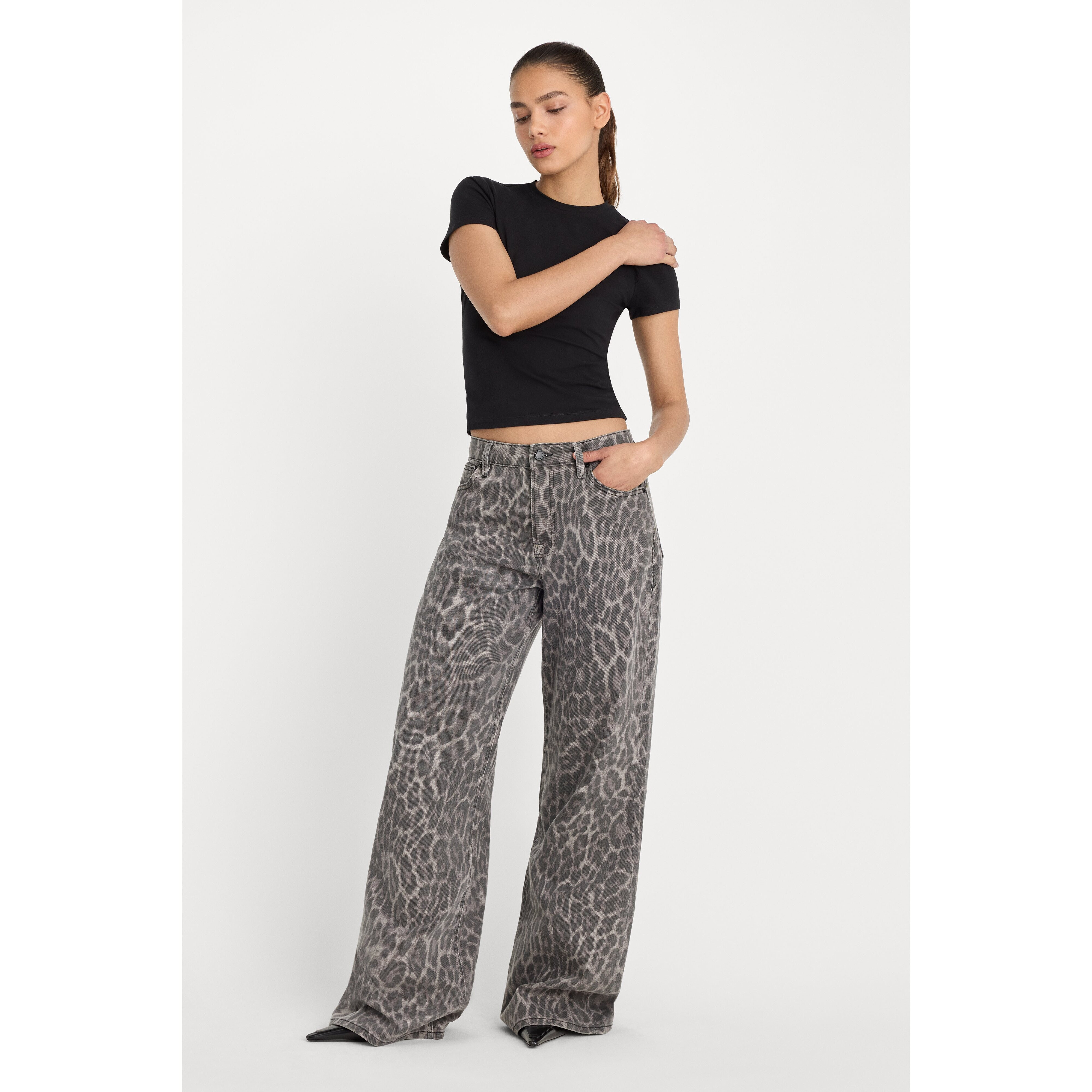 Women's Good Ease Leopard Jeans | Grey Lucky Leopard Size 6 | Good American by Khlo� Kardashian | Good American