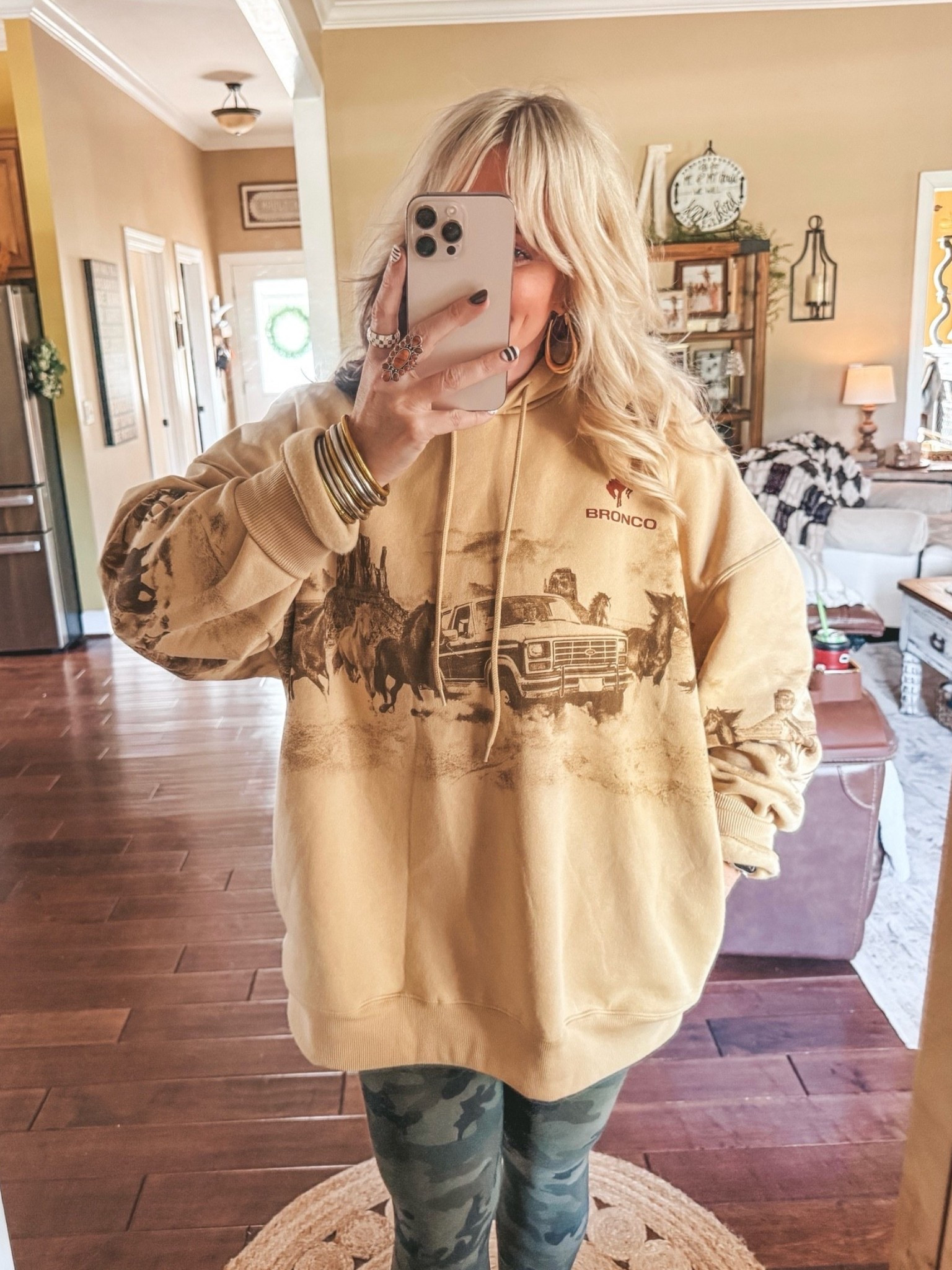 Cutest mens sweatshirt 
I’m in a XL but I could definitely wear a large with leggings too.

#LTKOver40