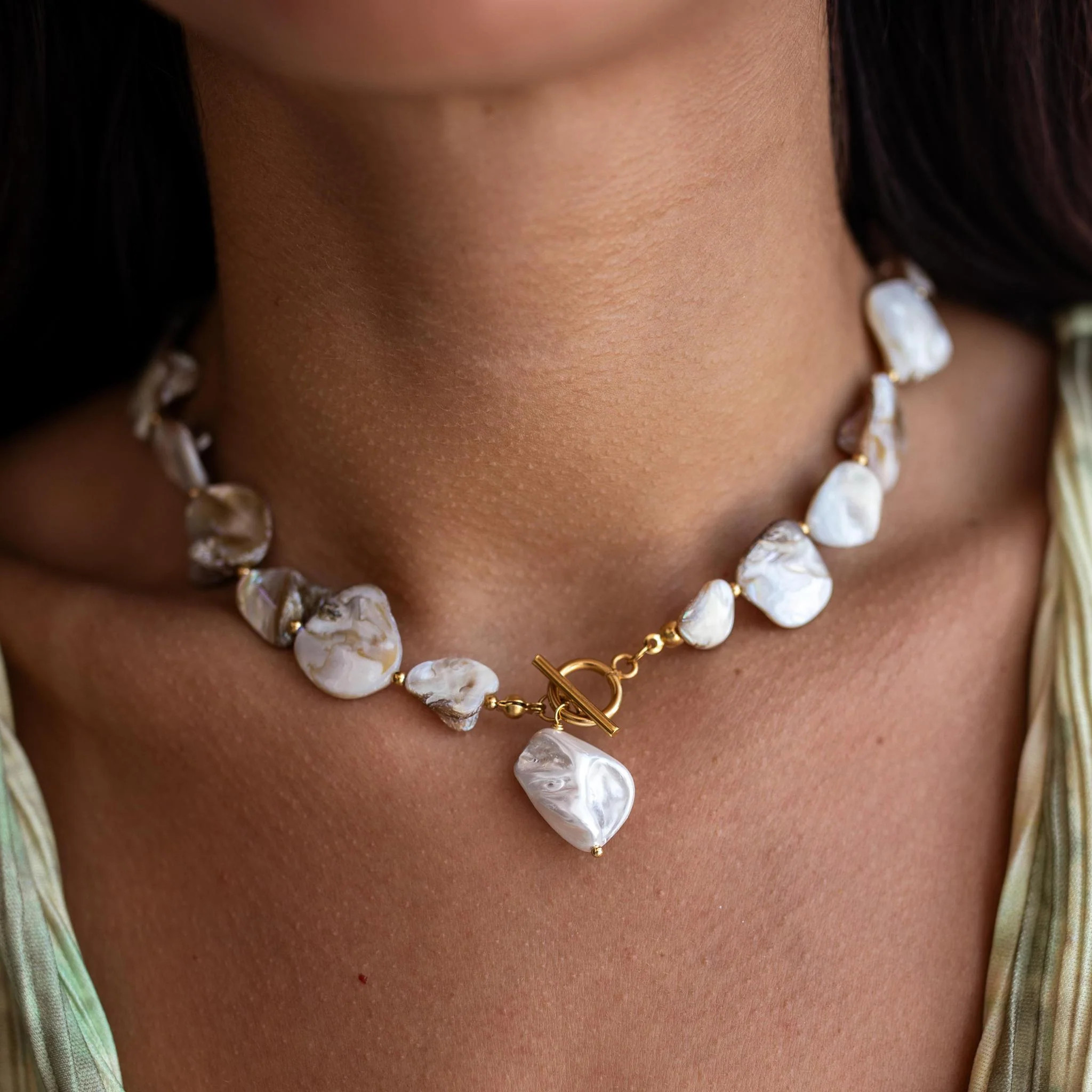 Lumi Toggle Necklace | ALCO Jewelry