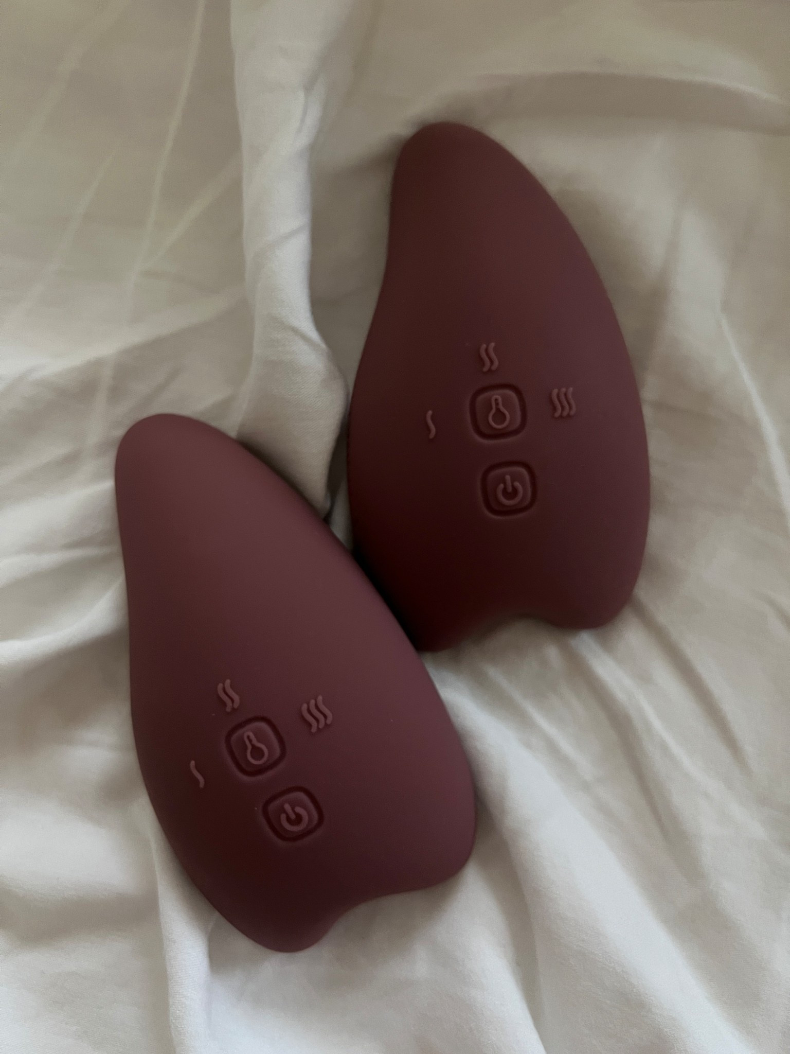 Before & after pumping or breastfeeding — love the heating feature! 

#LTKBaby #LTKSaleAlert #LTKFindsUnder50