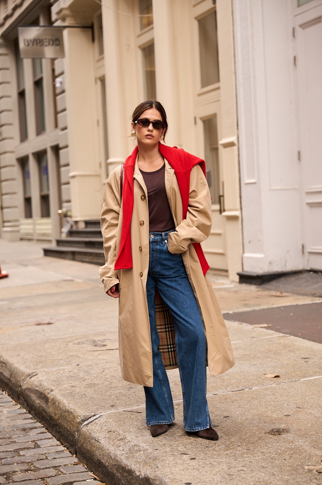 Effortless city layers—trench, denim, and a touch of red.♥️ 

 #LTKSeasonal #LTKStyleTip #LTKShoeCrush