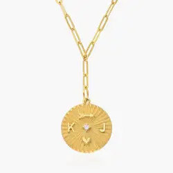 Tyra Initial Medallion Necklace with Diamond - Gold Vermeil | Oak & Luna (US)
