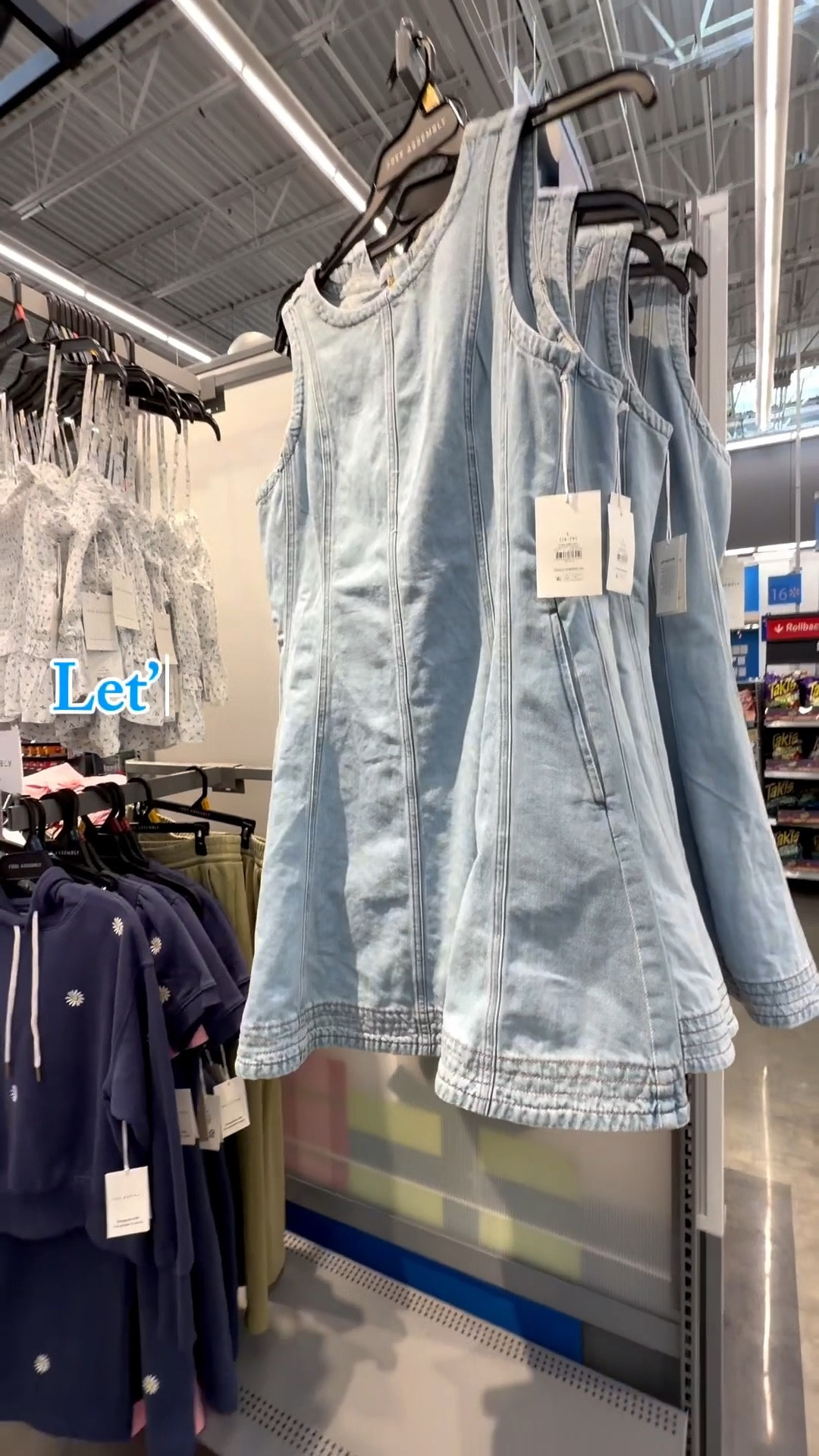 This Free Assembly denim dress + everyday tanks are on repeat, and these lightly ripped No Boundaries flare jeans are the perfect throw-on-and-go fit. Thanks to @walmart it’s effortless, comfy, and actually affordable 🙌

#WalmartFashion #FreeAssembly #NoBoundaries #SpringStyle #AffordableFashion #MomStyle