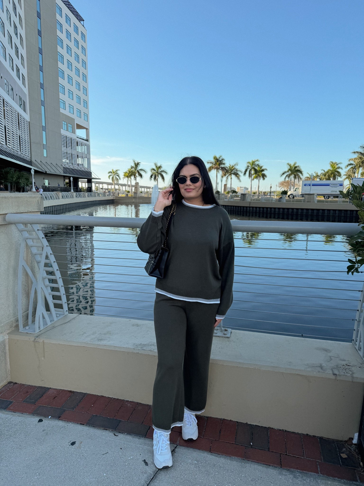 Downtown dates, island air, paradise days 🌴🤍

#LTKMidsize #LTKdayinmylife #LTKValentine