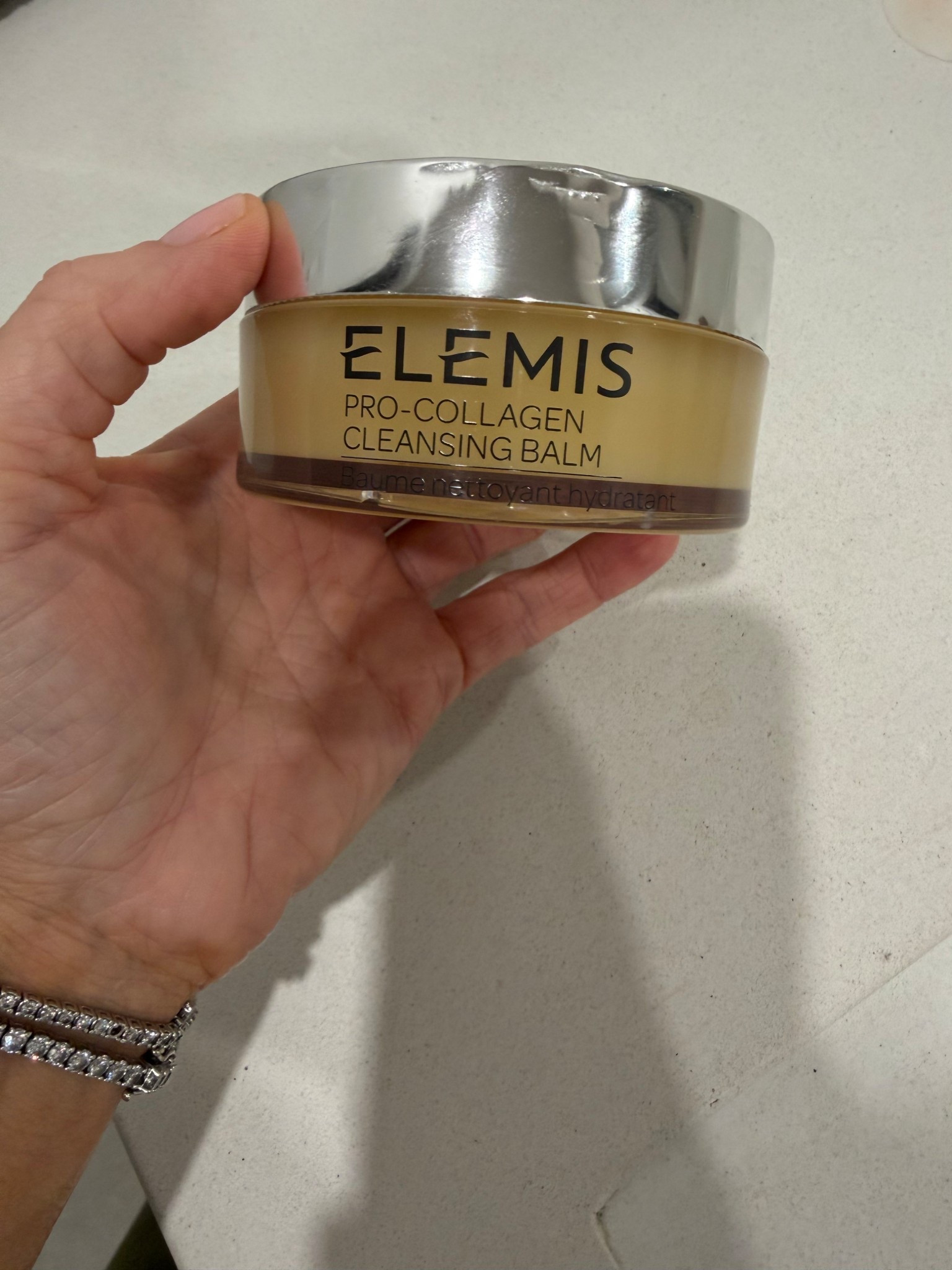 My non-negotiable at the end of the day ✨ Elemis Cleansing Balm melts everything off-makeup, SPF, the day-without stripping my skin. Linked on LTK. #elemis #cleansingbalm 

#LTKGiftGuide #LTKHoliday #LTKBeauty