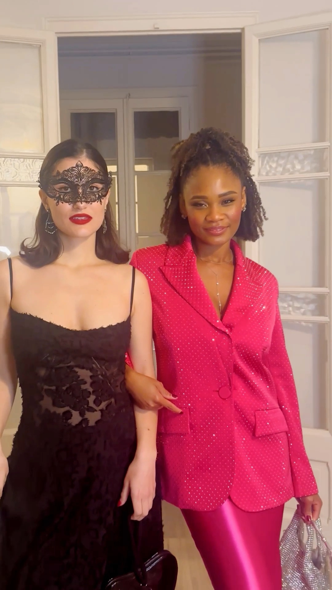 Old Hollywood masquerade dress code, but make it Wicked 🖤💖 

#LTKcurves #LTKeurope #LTKpartywear