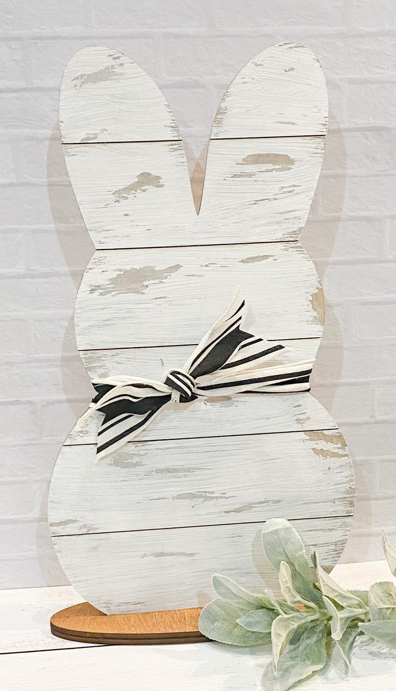 Farmhouse Style Standing Shiplap Bunny | Etsy (US)