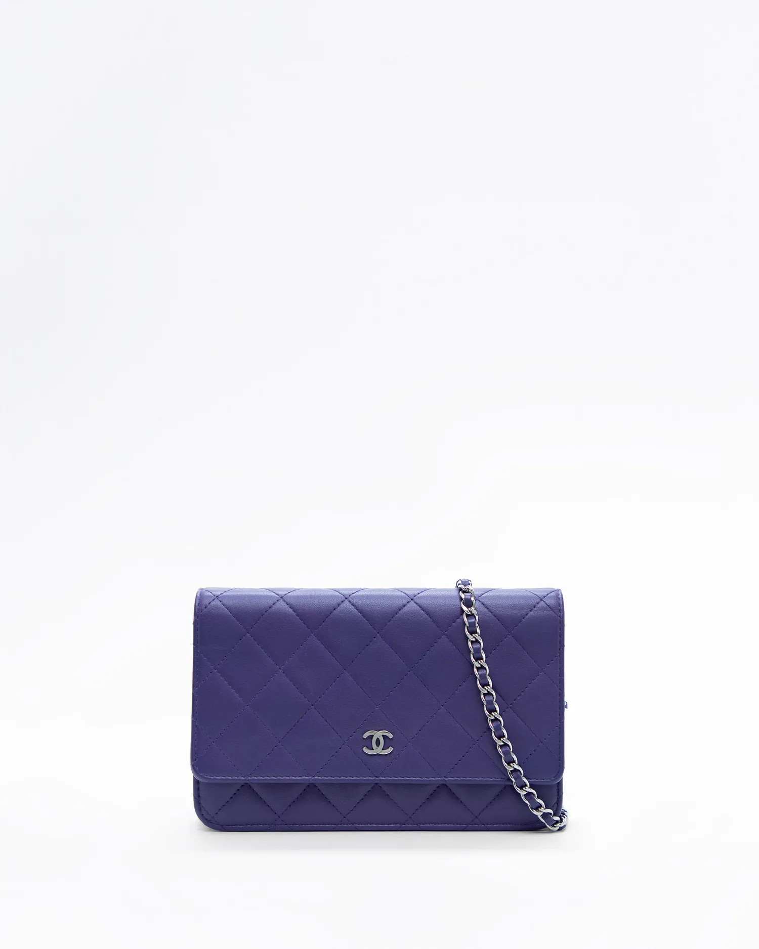 Lambskin Quilted Wallet on a Chain | Vivrelle