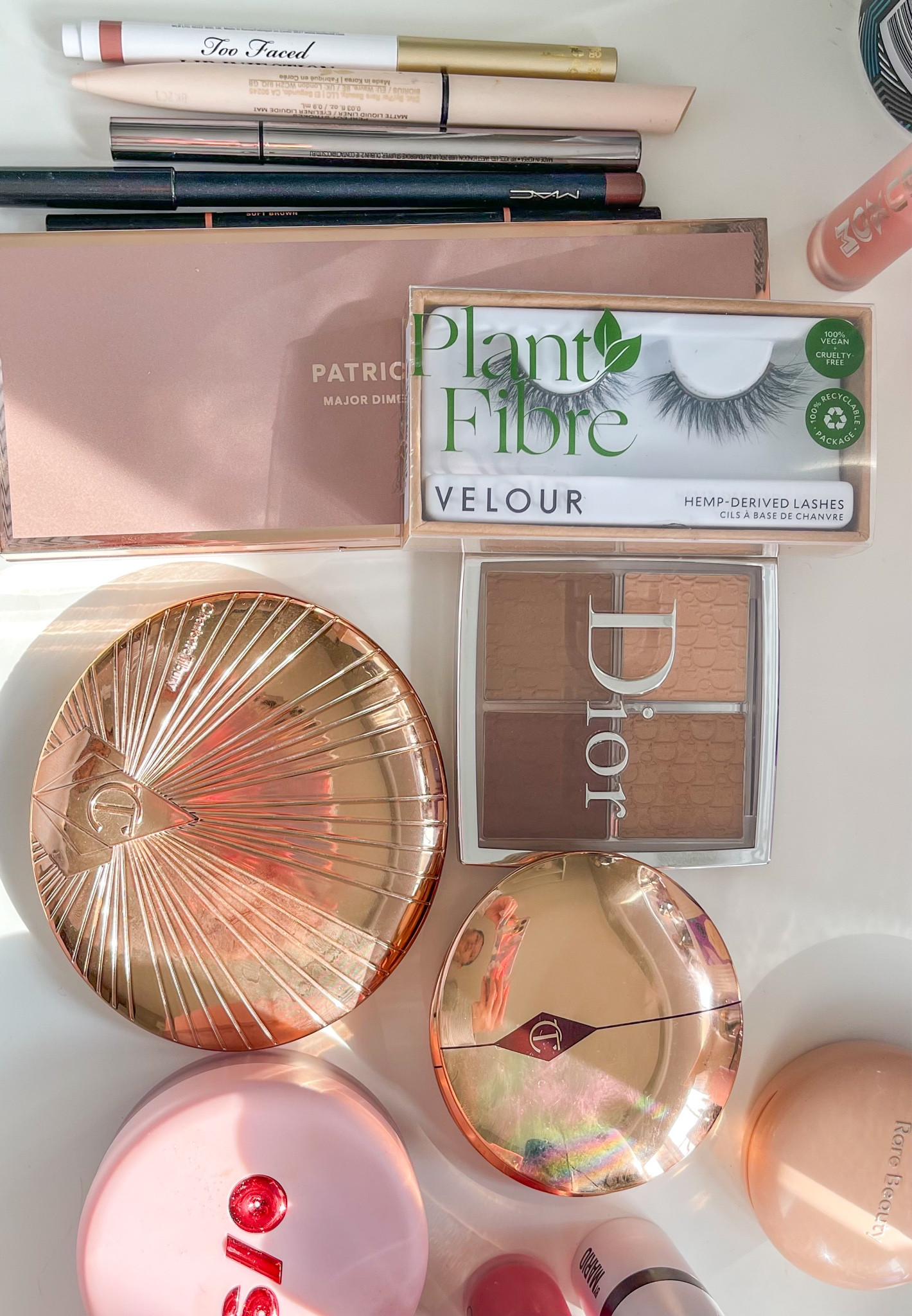 Prep your cart for the Sephora sale! Here are some of my fave products that are on heavy rotation🫶

*From Top to Bottom*
✨ Too Faced- Lip Injection Extreme Lip Shaper Plumping Lip Liner
✨ Rare Beauty- Perfect Strokes Matte Liquid Liner 
✨ Denessa Myricks- Linework Paintbrush Fluid Liquid Eyeliner
✨ MAC Cosmetics- Eye Khol Liner
✨ Anastasia Beverly Hills- Brow Wiz Ultra -Slim Precision Brow Pencil 
✨ Patrick Ta- Major Dimension lll Matte Eyeshadow Palette
✨ Velour Lashes
✨ Charlotte Tilbury- Airbrush Matte Bronzer
✨ Dior bronzing palette 
✨ Charlotte Tilbury- Air Brush Flawless Finishing Powder
✨ Rare Beauty- Positive Light Silky Tough Highlighter
✨ One Size- Pink Setting Powder 
✨ SAIE- Dew Blush Liquid Cheek Blush








Sephora Sale Picks, Sephora sale, holiday gift guide, beauty gift guide, Sephora top picks, makeup must haves, make up essentials, falsies, natural falsies, neutral eyeshadow, eyeshadow palette, bronzer, highlighter, setting powder, face powder, plumping lipgloss, plumping lip liner, liquid blush, liquid eyeliner, pink setting powder, best eyeliner, GRWM makeup, eyebrow pencil, ABH, Anastasia Beverly Hills, Danessa Myricks, Rare Beauty, Buxom, Dior Beauty, Charlotte Tilbury, One Size, Velour, Makeup by Mario, Beauty lover, Karla Kazemi, Latina.

#LTKbeauty #LTKsalealert #LTKGiftGuide