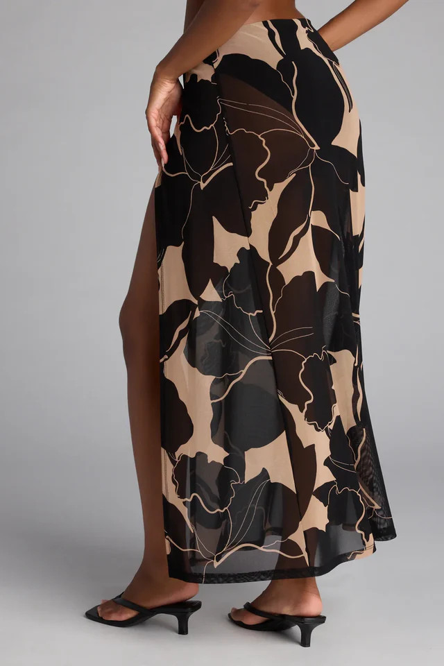 Resort Calling Mesh Slit Maxi Skirt | Windsor Stores