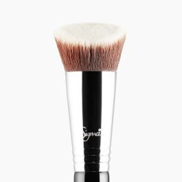 F89 Bake Kabuki™ Brush | Sigma Beauty