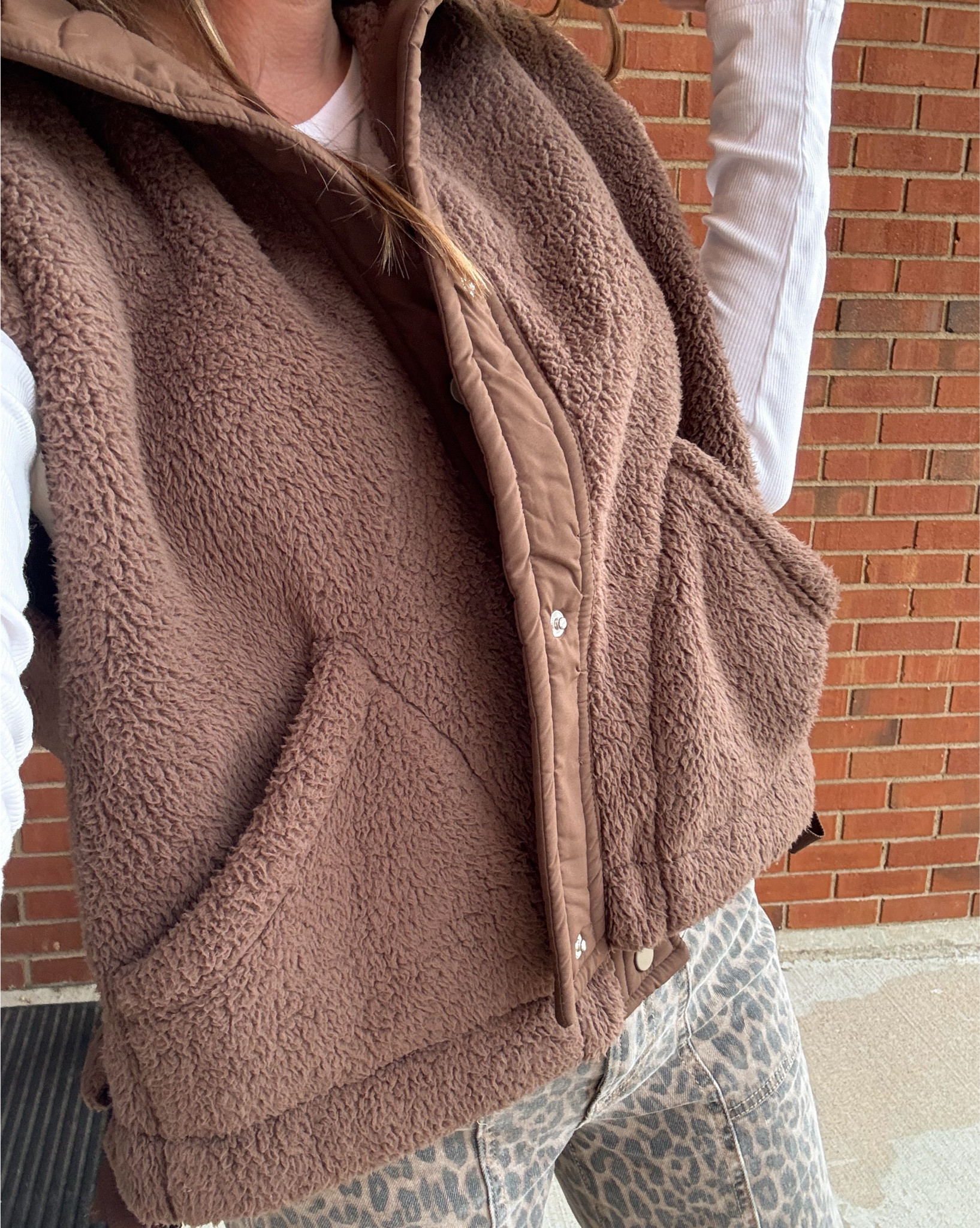 This vest is also available at Altar’d State 💞

My favorite Fall outfit! 
#OOTD #GoldenGoose #WildOakBoutique #Fitcheck

#LTKSeasonal #LTKShoeCrush #LTKStyleTip