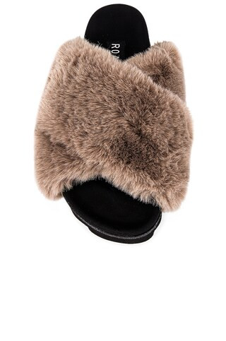 R0AM Cloud Faux Fur Slippers in Nude from Revolve.com | Revolve Clothing (Global)