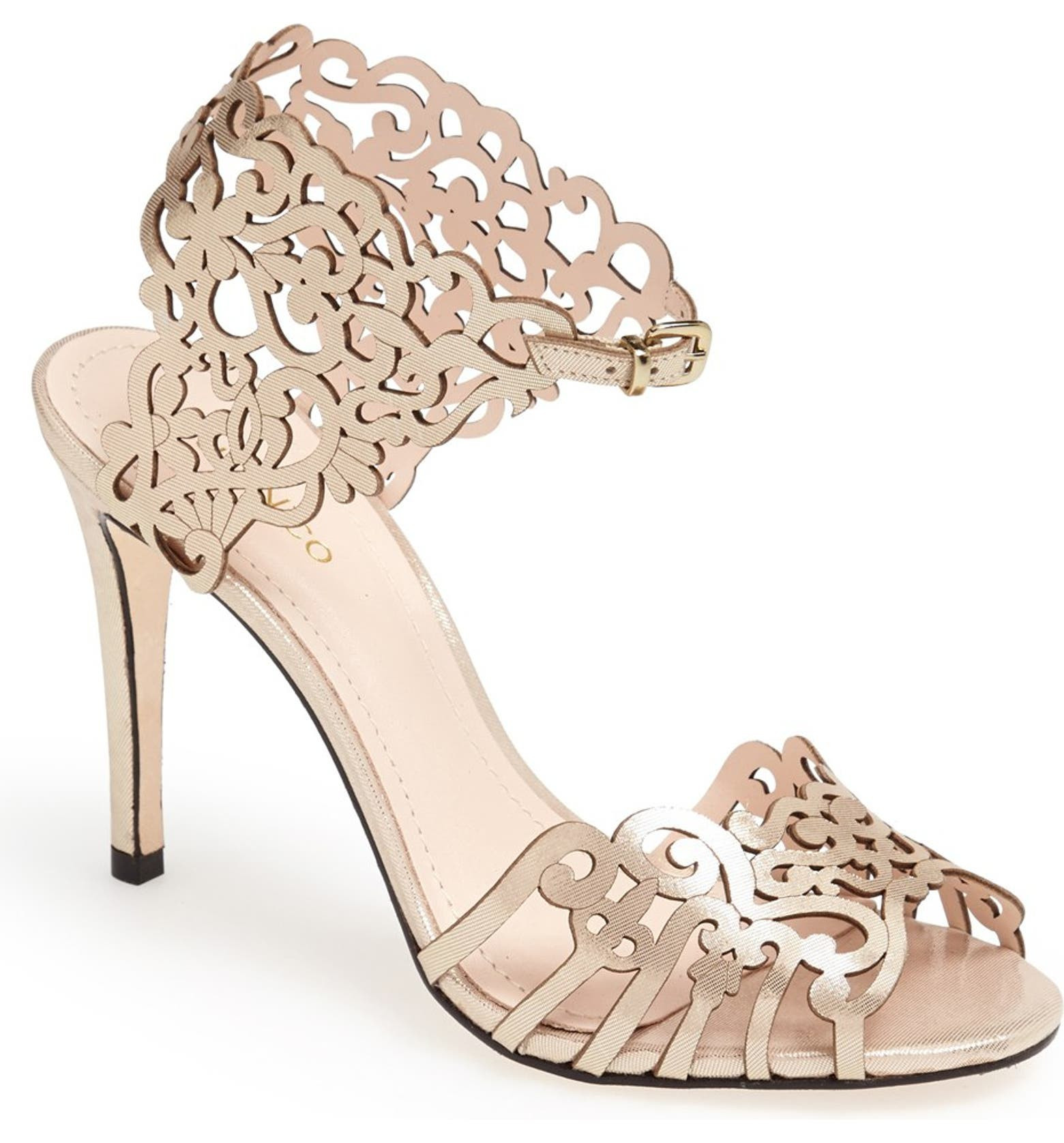 'Moxie' Laser Cutout Sandal | Nordstrom