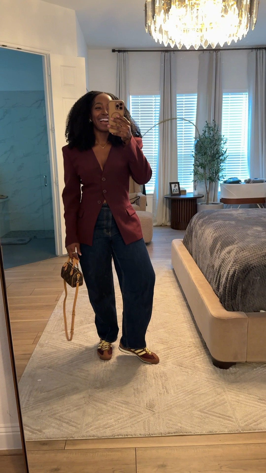 Shop my fall outfit 🫶🏾 I’m wearing a size 8 in the blazer and a size 30 in the barrel jeans 💕

#LTKMidsize #LTKU