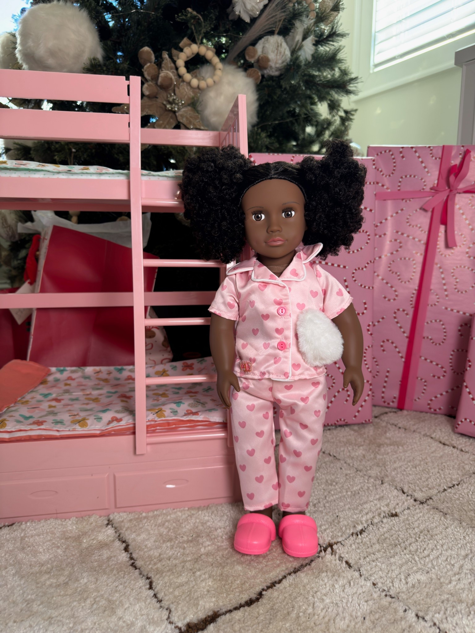 Unboxed these cuties just to wrap them right back up for Christmas morning 🎁✨ The details on these Our Generation sets are honestly next-level !! they’re SO fun, so cute, and look perfect under the tree.
@target @ourgeneration #ad #ogdolls #ourgenerationdolls #ourgeneration #TargetPartner #Target @ogdolls
