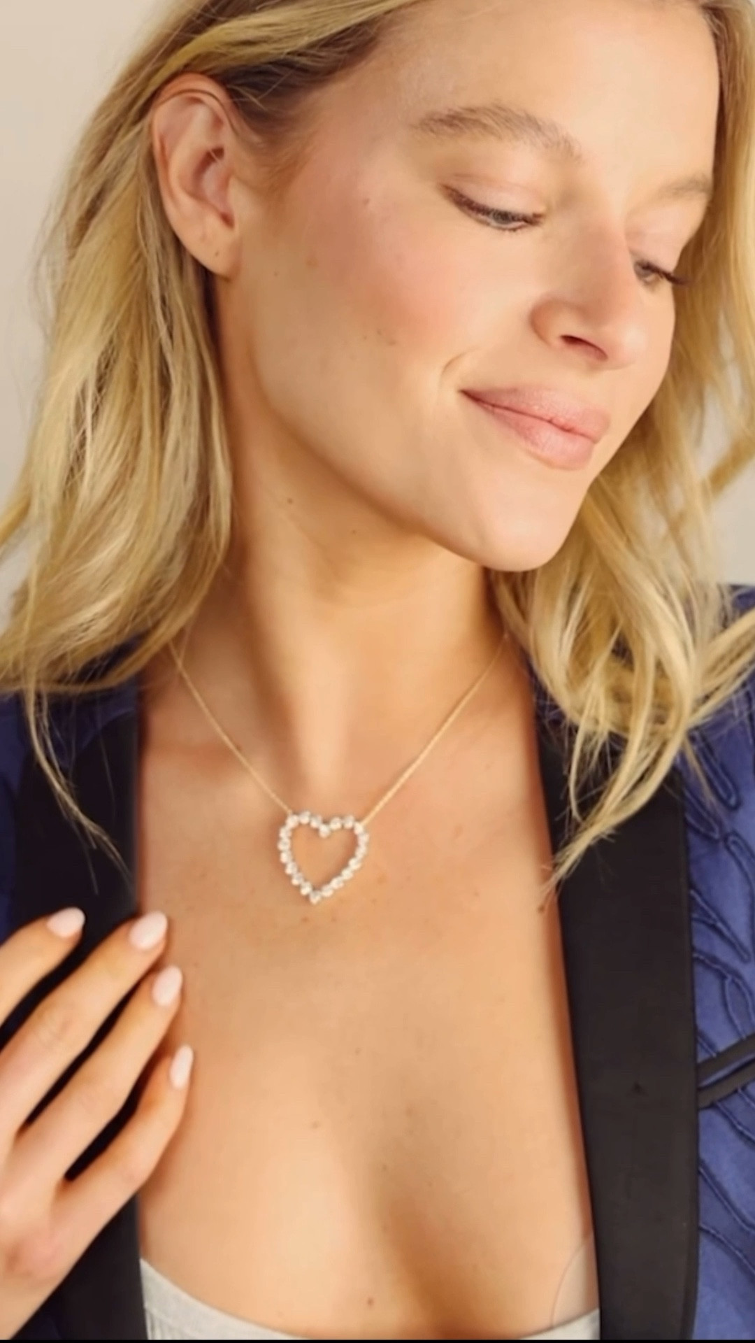 She's An Icon Heart Necklace - All
MELINDA MARIA Pieces come With A Lifetime Guarantee
🤍
Free Necklace with $125 purchase