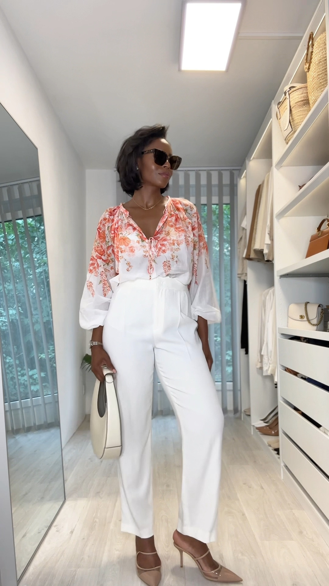 You have nothing to wear but want to look effortlessly stylish, reach for classic white trousers and a floral blouse. Add matching accessories for that "I just threw this together“ look that’s actually on point. 🥂


Save for more what to wear outfit inspo!

Blouse @hm (S)
Trousers @massimodutti 
Shoes  @zara
Bag @staud moon


I linked similar or exact pieces for you! 💖

Follow my what to wear chronicels on instagram @edelbelar!

#liketkit 
#ltkeurope
