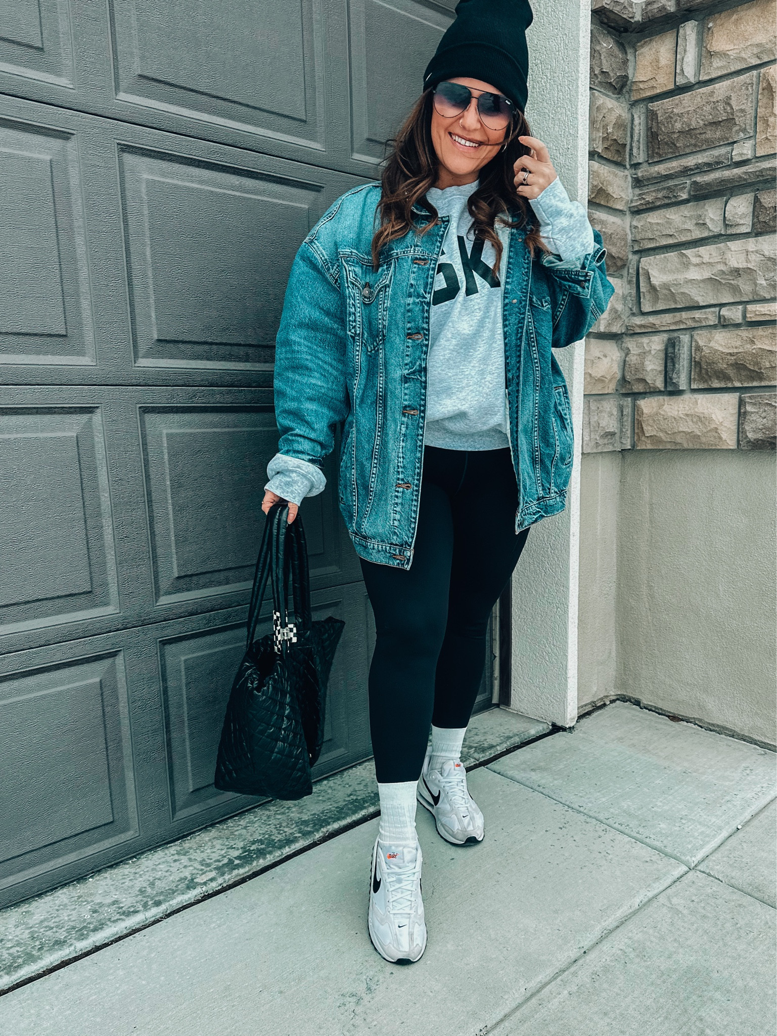 Winter to spring transition outfit midsize size 14 
Oversized boyfriend denim jacket large 
Ski varsity sweatshirt xl (code: 20TARYN) 
Love these leggings structured and smoothing (xl) 
Amazon socks 
My fave sneakers 
Quilted bag 
Sunglasses 
Beanie 


#LTKcurves #LTKSeasonal #LTKstyletip