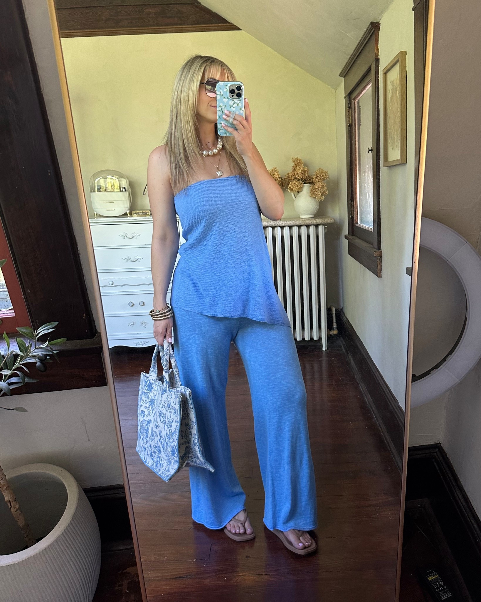 This amazon set is a 10/10! Wearing my normal size medium but it’s extremely bump friendly! Taking this with me to the beach!

Beach vacation outfit
Amazon fashion find
Maternity outfit
Bump friendly outfit 

#LTKmomlife #LTKBump