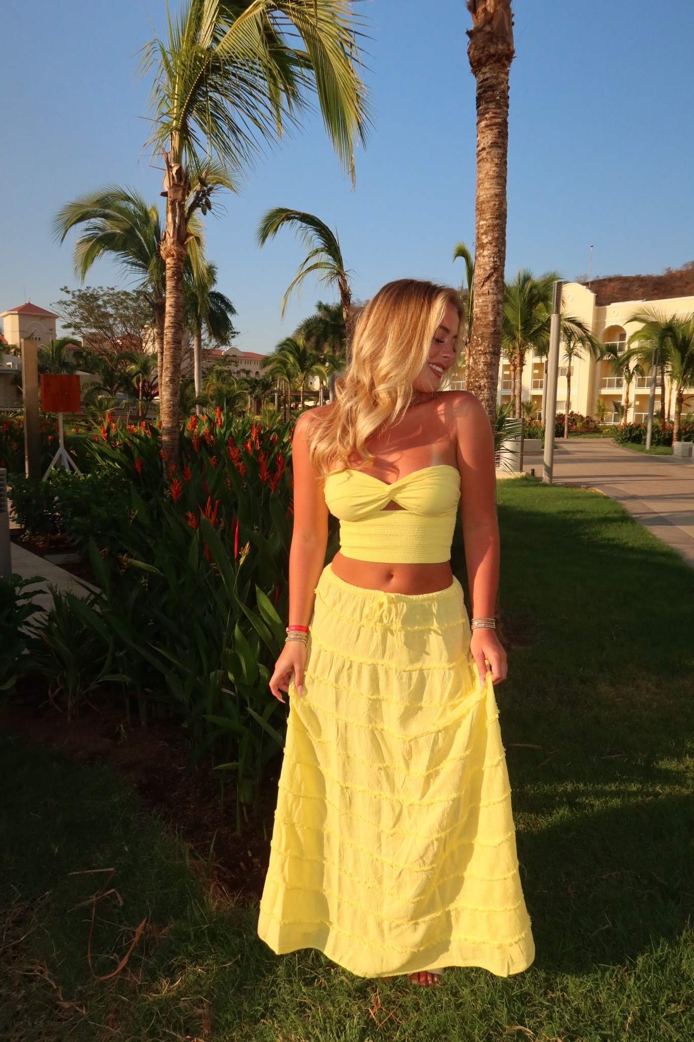 Yellow is the color of the year☀️☀️

#LTKSpringSale #LTKFindsUnder100 #LTKTravel