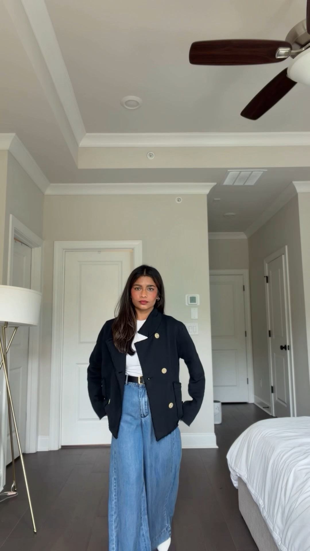 Petite mom outfits: elevated casual for work, coffee dates etc 

Wearing 

Size 8 petite (which is sis 0-2 in US) in Ro&Zo trousers 
Small in all other items 
25 short in Gap barrel jeans (does run loose on me but I like it a little baggier) 





#LTKWorkwear #LTKPetite #LTKmomlife