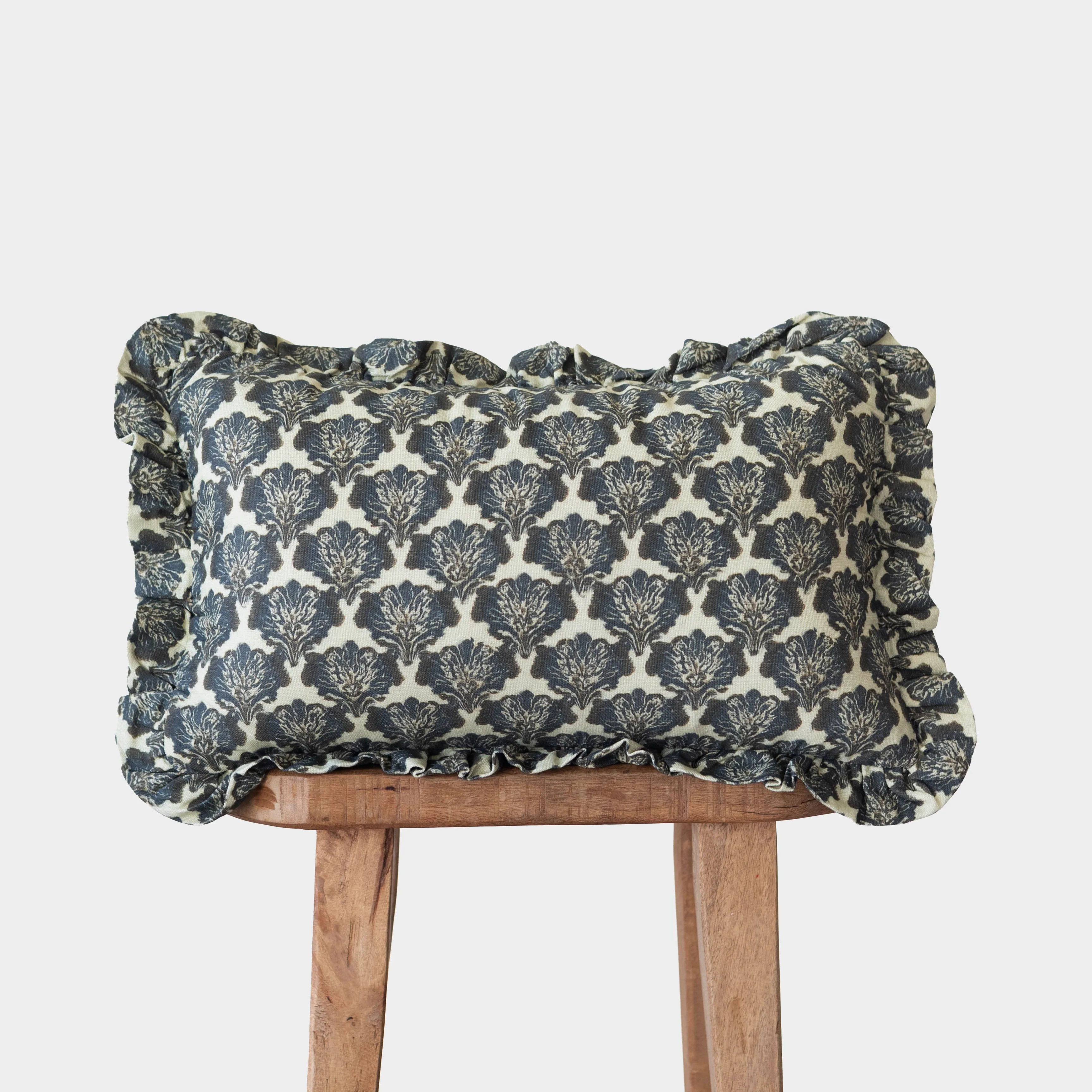 Sable - 18" | 22" | 26" | 12x20" | Woven Nook