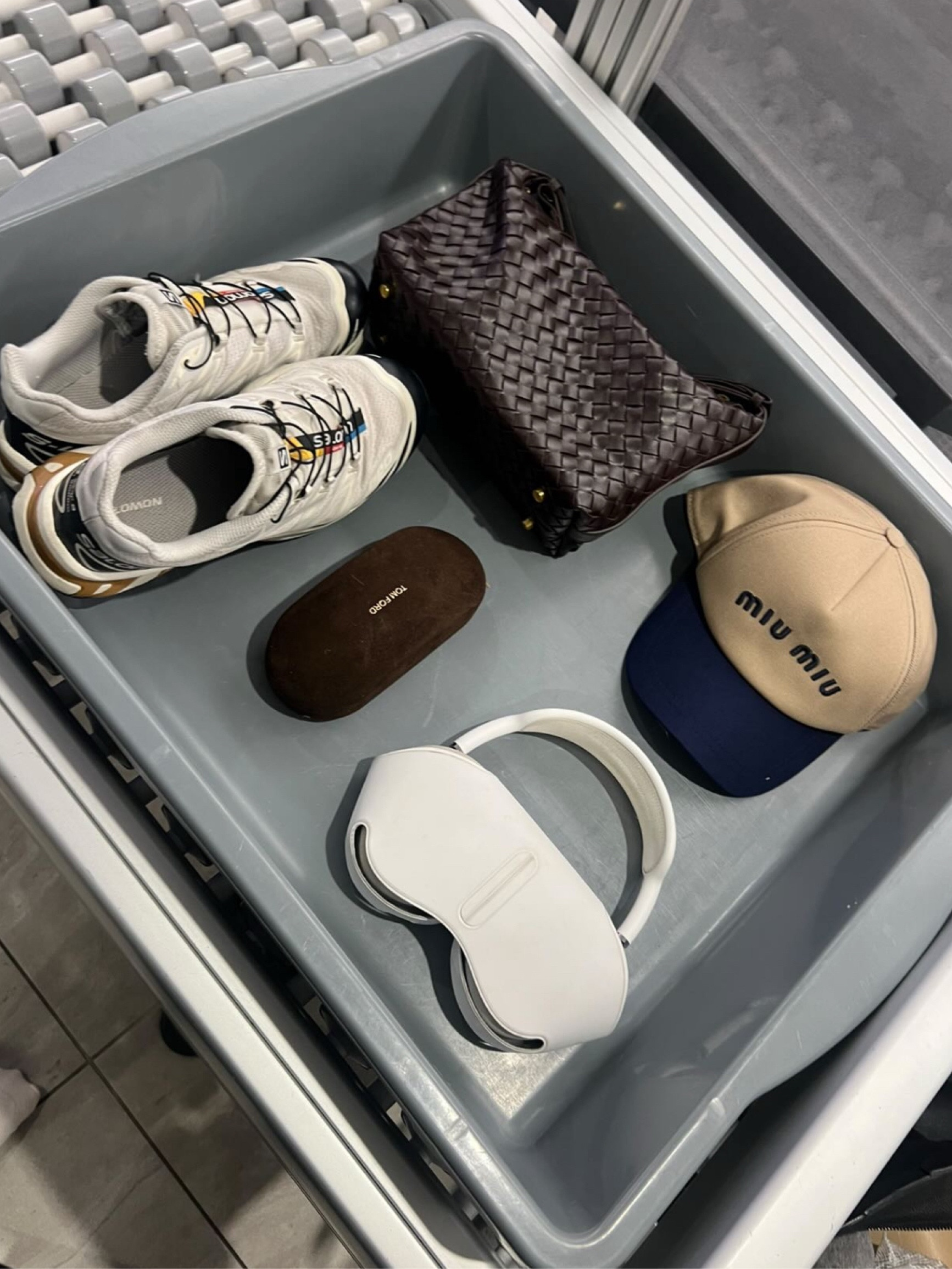 Travel necessities ☁️

NYFW, accessories, sneakers, outfit inspo

#LTKStyleTip #LTKTravel #LTKNYFW