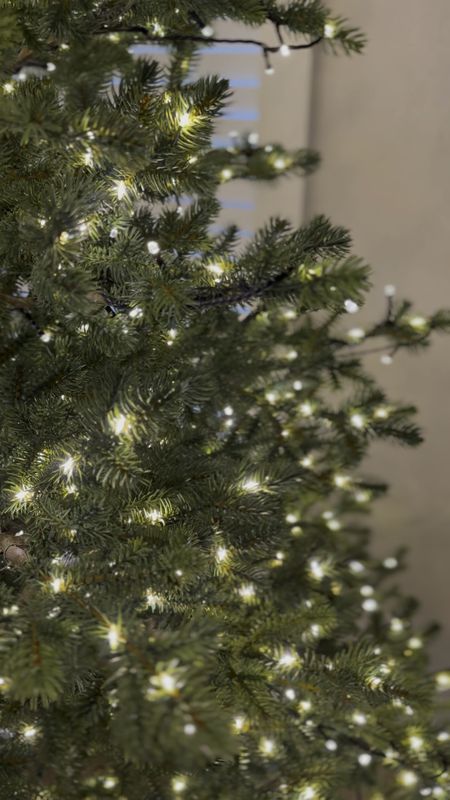 DIY Viral Christmas tree 🎄✨ 

#LTKSeasonal #LTKhome #LTKHoliday