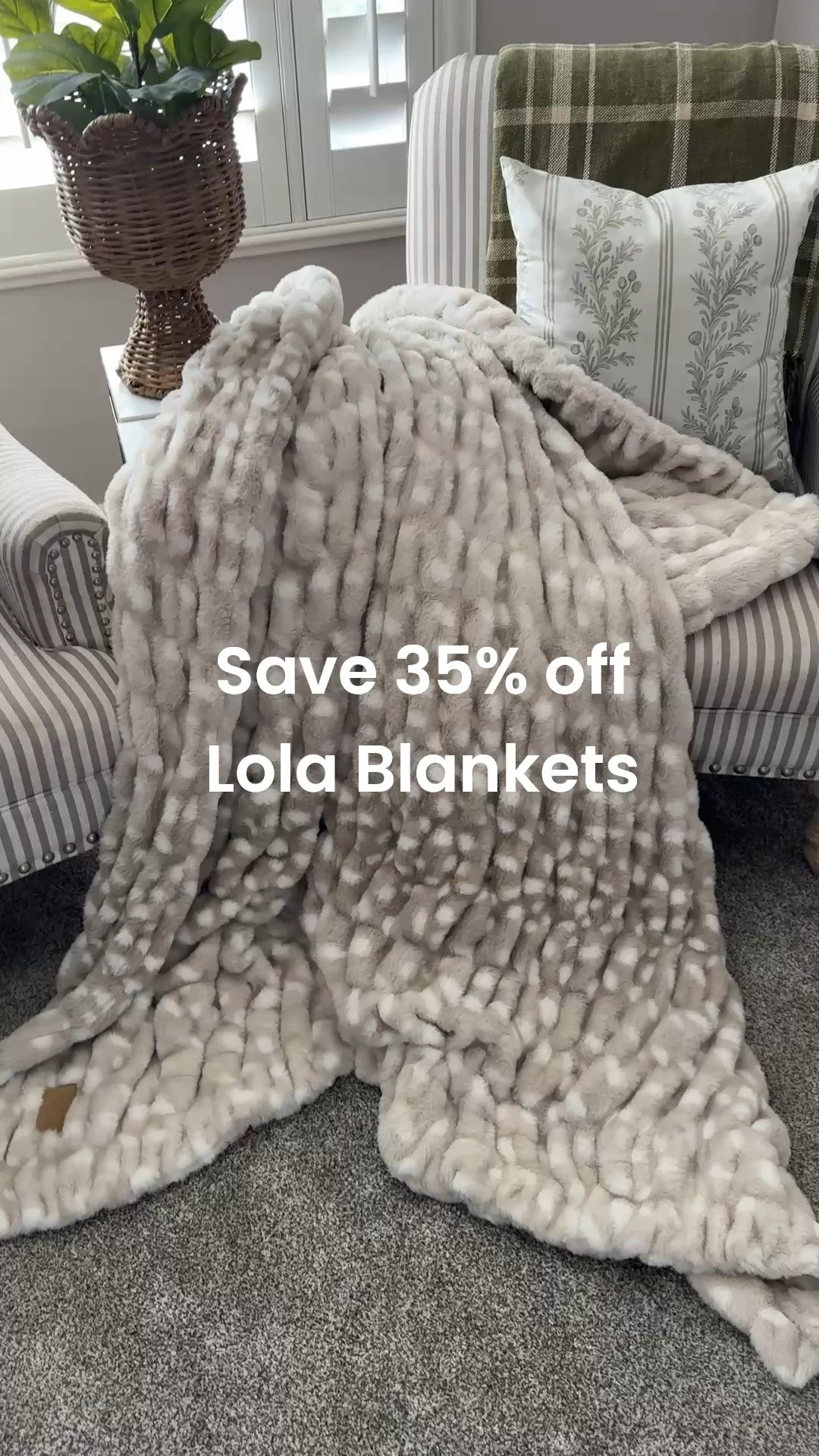 LOLA blankets
Are the softest dreamiest blanket you’ll ever touch…

I used to love minky’s until I touched a Lola ❤️❤️❤️❤️

Use code FALL35 to save 35% 

Makes for great gifts 

This is the Fawn  in Xlg

#LTKOver40 #LTKSaleAlert #LTKHome