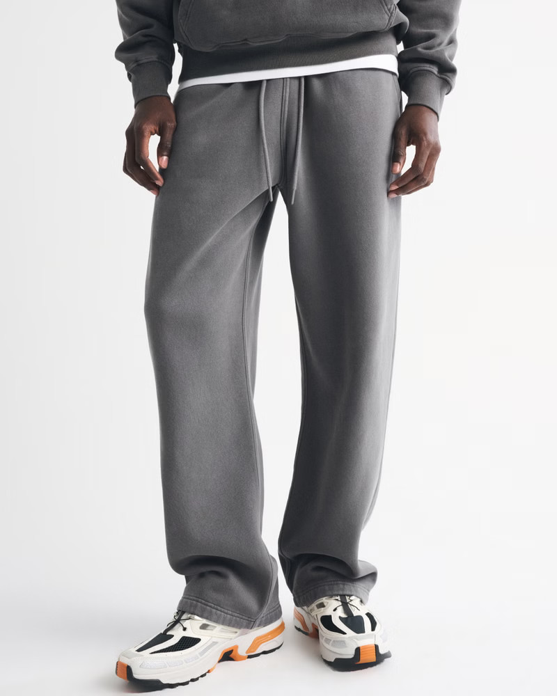 Essential Baggy Open-Hem Sweatpant | Abercrombie & Fitch (US)