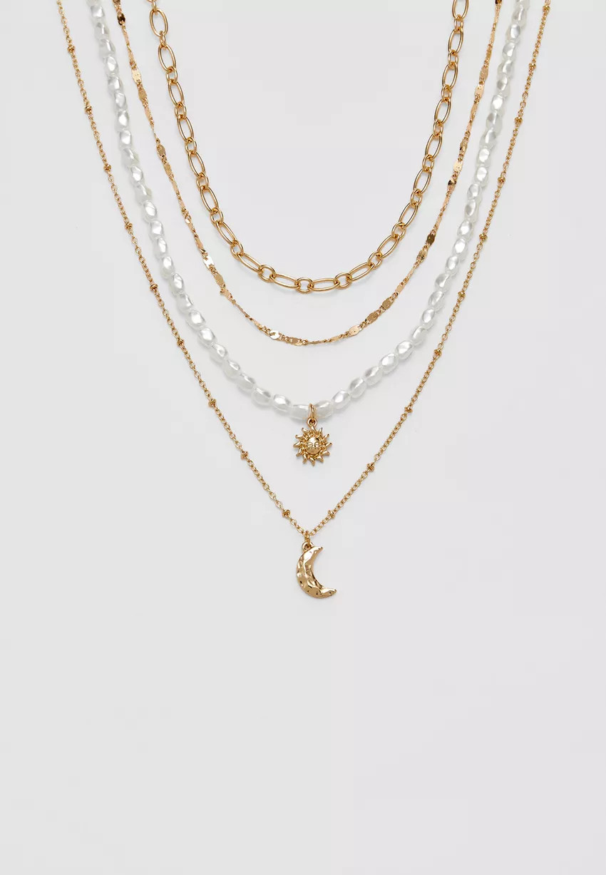 Set of 4 moon and sun necklaces | Stradivarius (UK)