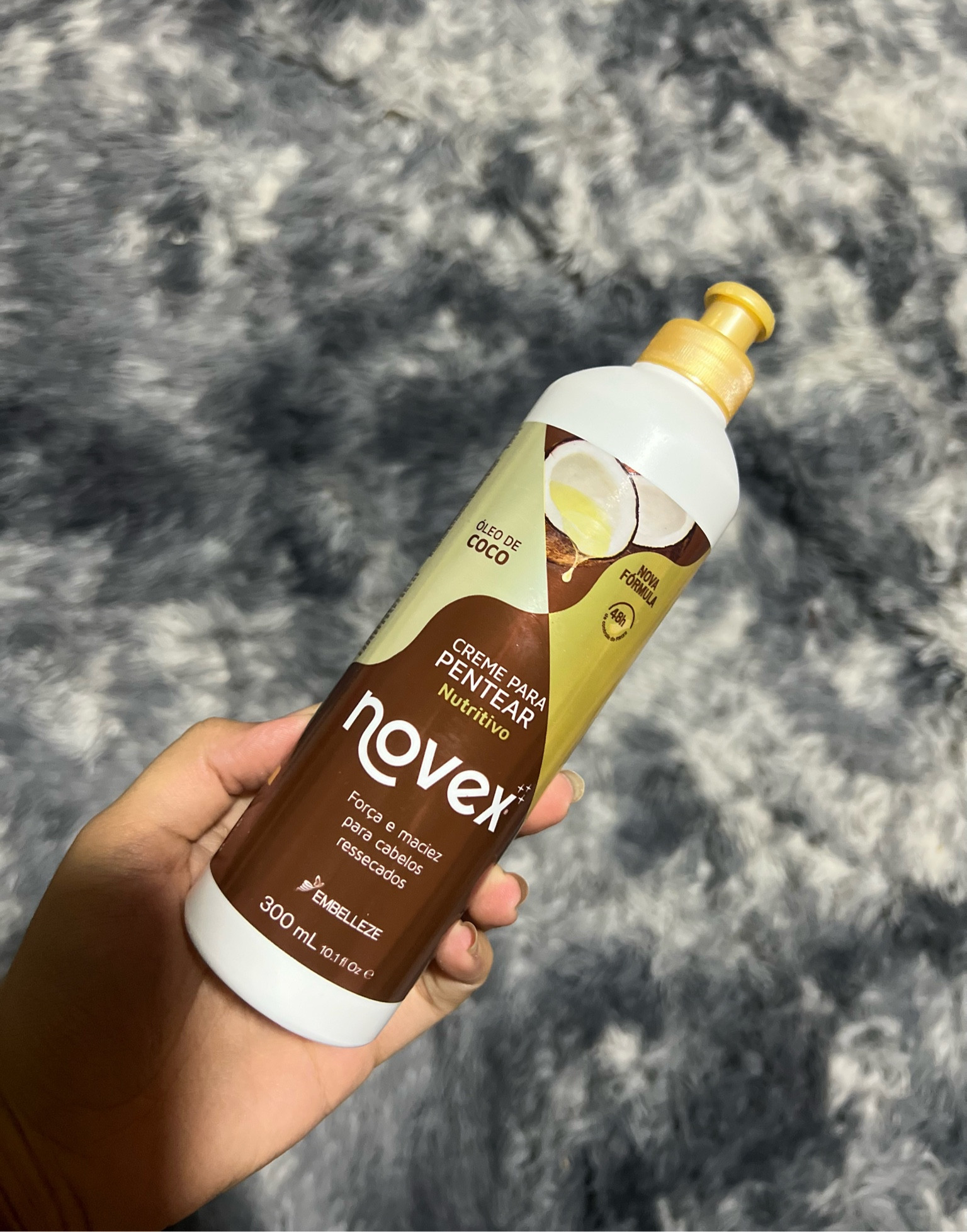 Creme de Pentear Novex Óleo de Coco age nutrindo profundamente os fios, combatendo as pontas duplas, o frizz, protegendo do sol e deixando os cabelos muito macios e cheios de brilho.

#LTKbeauty #LTKbrasil #LTKstyletip