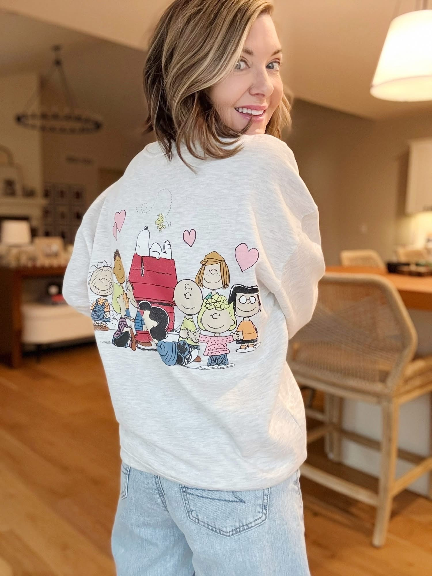 My SUPER cute peanuts sweatshirt is on sale today when you spend $75! True to size! I couldnt wait to show it to you on! 💗



#LTKdayinmylife #LTKgrwm #LTKmomlife