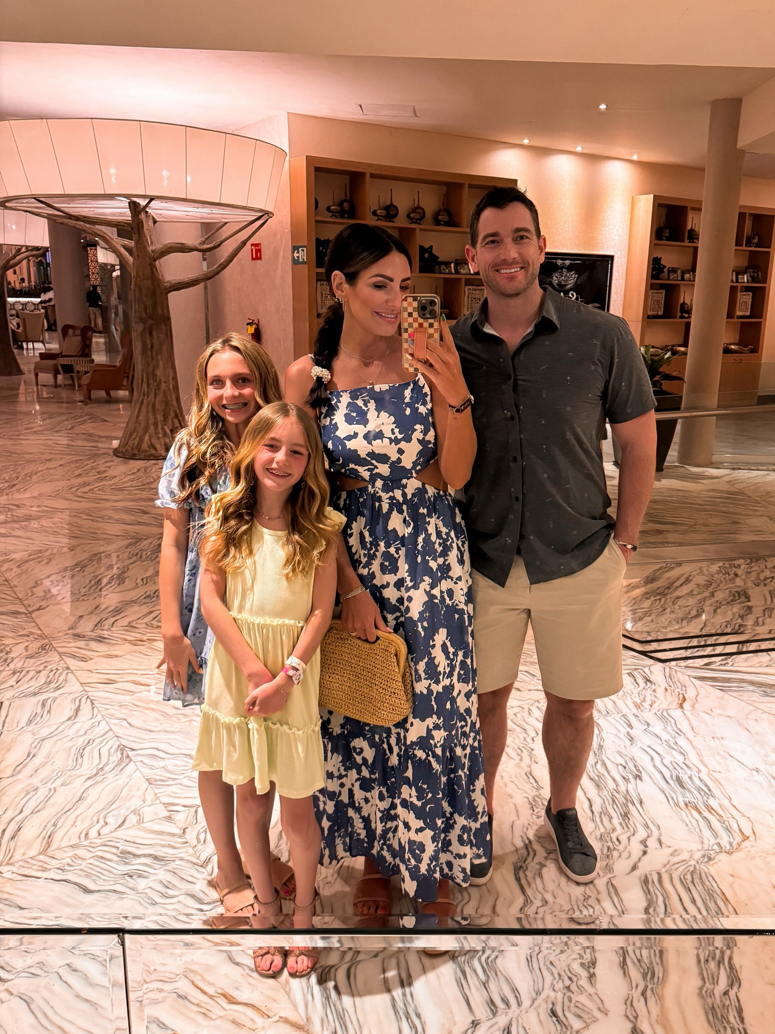 Resortwear | vacation dress | beach outfit 

#LTKstyletip #LTKfindsunder100 #LTKfindsunder50