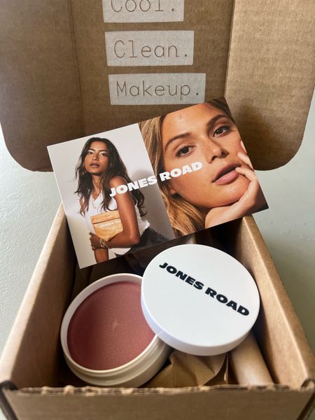 #unboxing

Beyond excited to try the #new shade of Miracle Balm from #JonesRoad called Pinched Cheeks! ☺️🫶🏼

#LTKCleanBeauty #LTKFace

#LTKbeauty #LTKover40