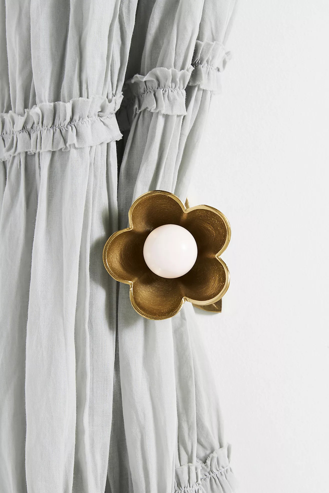 Nena Flower Tieback | Anthropologie (US)