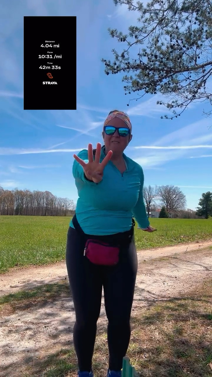 1..2..3..4 4 miles ✅ 
IUGA- FITFARM25

#running #reels #runnersofinstagram #run #strava

#LTKMidsize #LTKfitnessgoals #LTKActive