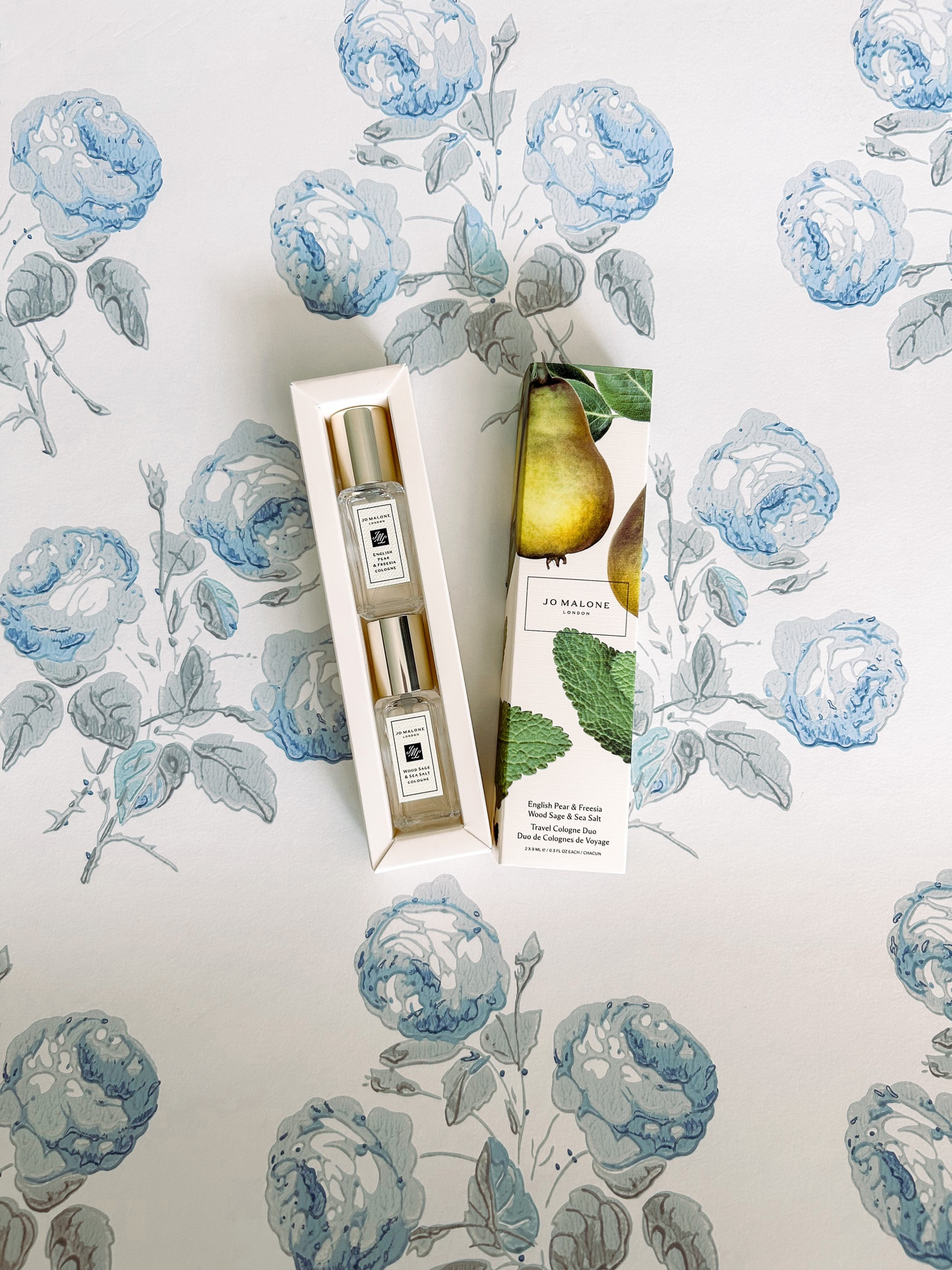 I bought a new scent first time in many years! I probably haven’t bought any new perfume since haven’t kids 🙈 I was influenced by Sofia Ritchie and picked up Jo Malone London travel duo from Sephora today. Can’t wait to try it this summer!