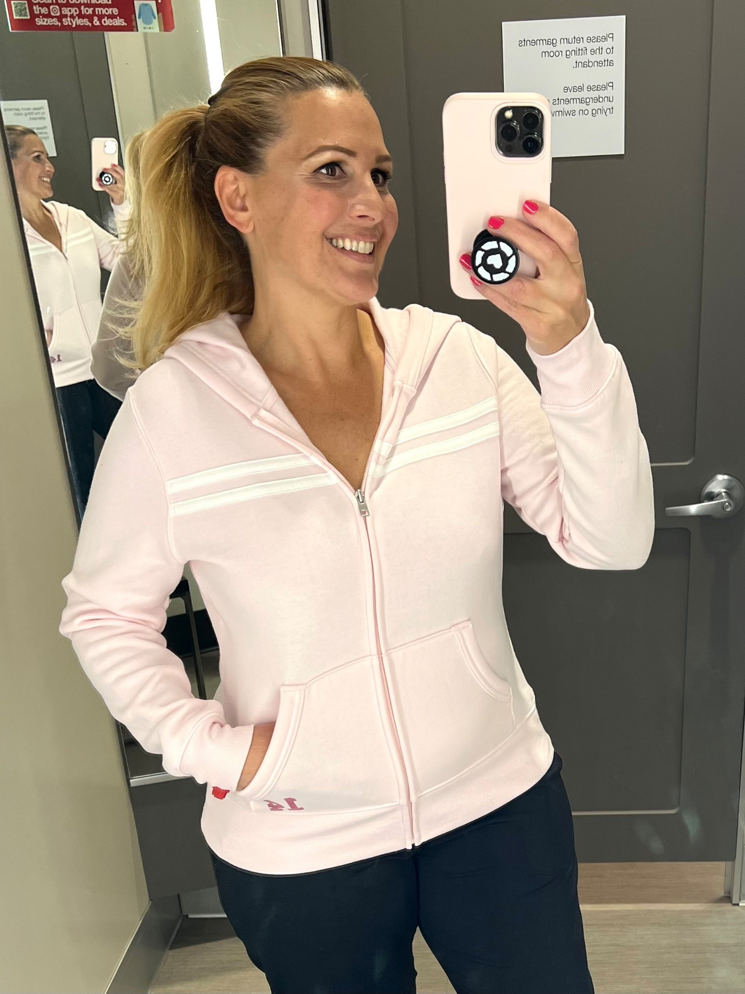 Casual Target try on. Love this light pink hoodie. Very soft and comfy. Fits true to size.

Wearing a large in everything. Perfect for traveling or a Pilates class.



#LTKActive #LTKootd #LTKfitnessgoals