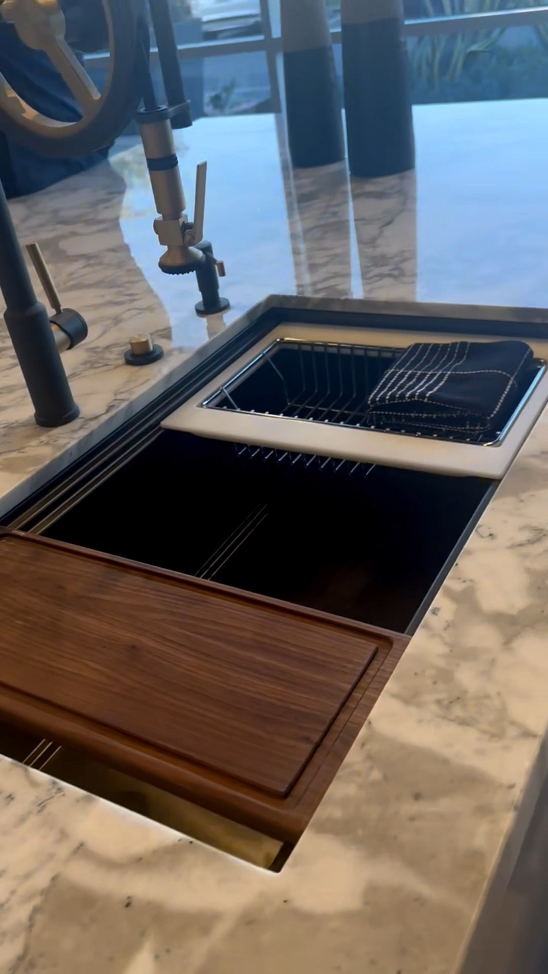 A good workstation sink will transform your daily kitchen routine—prep, rinse, chop, clean—all in one seamless flow. It’s the kind of upgrade that truly makes you enjoy your time in the kitchen. ✨

#kitchendesign #workstationsink #kitchenremodel #kitcheninspo #homeessentials #kitchenupgrade #LTKHome


#LTKHome #LTKGiftGuide