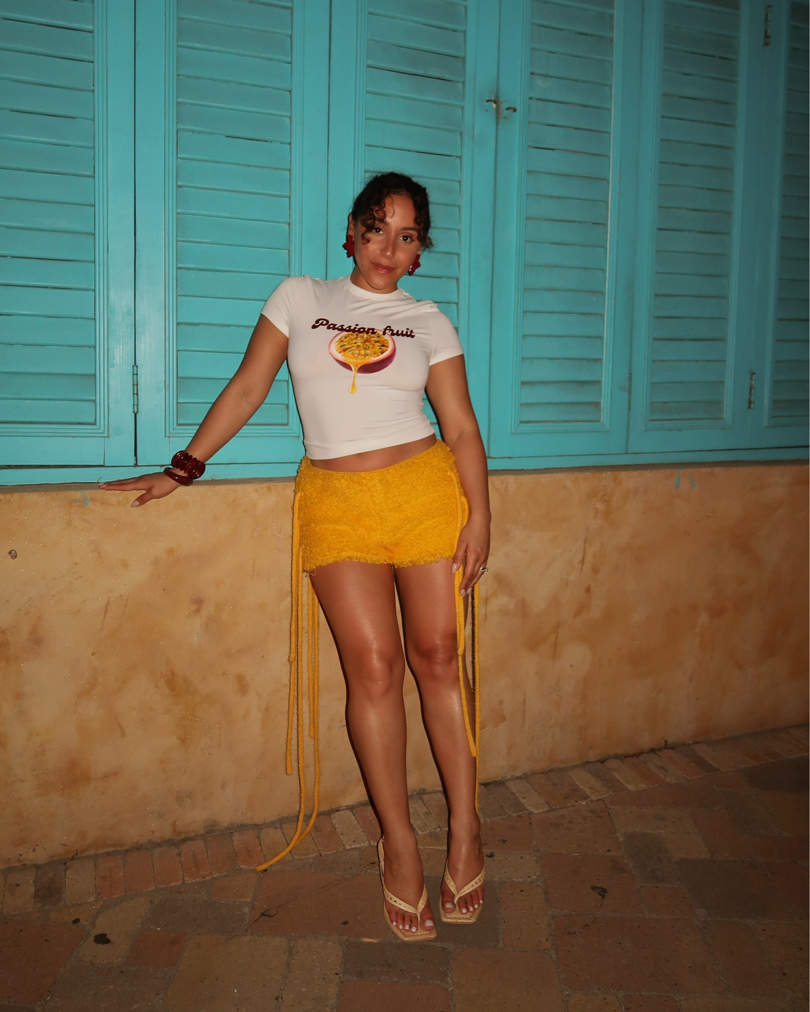 Night out in Aruba 🌺🦜

Bracelets are from Pepper Mayo
Clutch is old from Zara
Earrings are old from ASOS 

#LTKTravel #LTKPetite #LTKgrwm