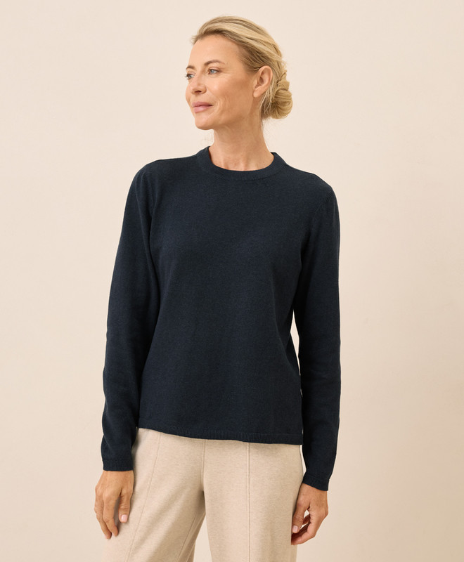 Women’s Classic Fine Knit Crew Sweater made with Organic Cotton | Pact | Pact Apparel