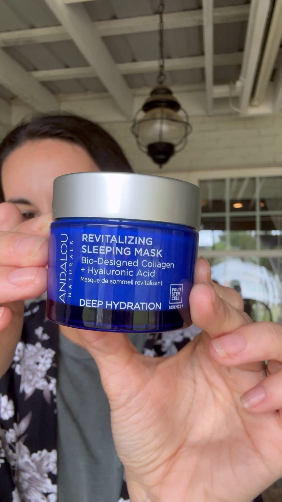 Smells like almonds and feels so good to the face 

#LTKFindsUnder50 #LTKGiftGuide #LTKBeauty